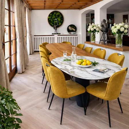 Marie-lou Bed & Breakfast