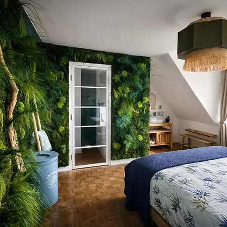 Marie-lou Bed & Breakfast